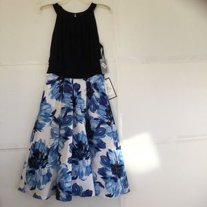 NWT ~SLNY BLUE FLORAL DRESS W BLACK BODICE~